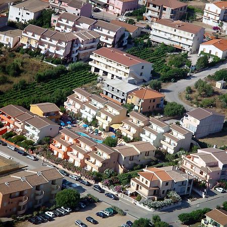 Borgo Del Tennis - Sa Ventana 2 Badesi Eksteriør bilde